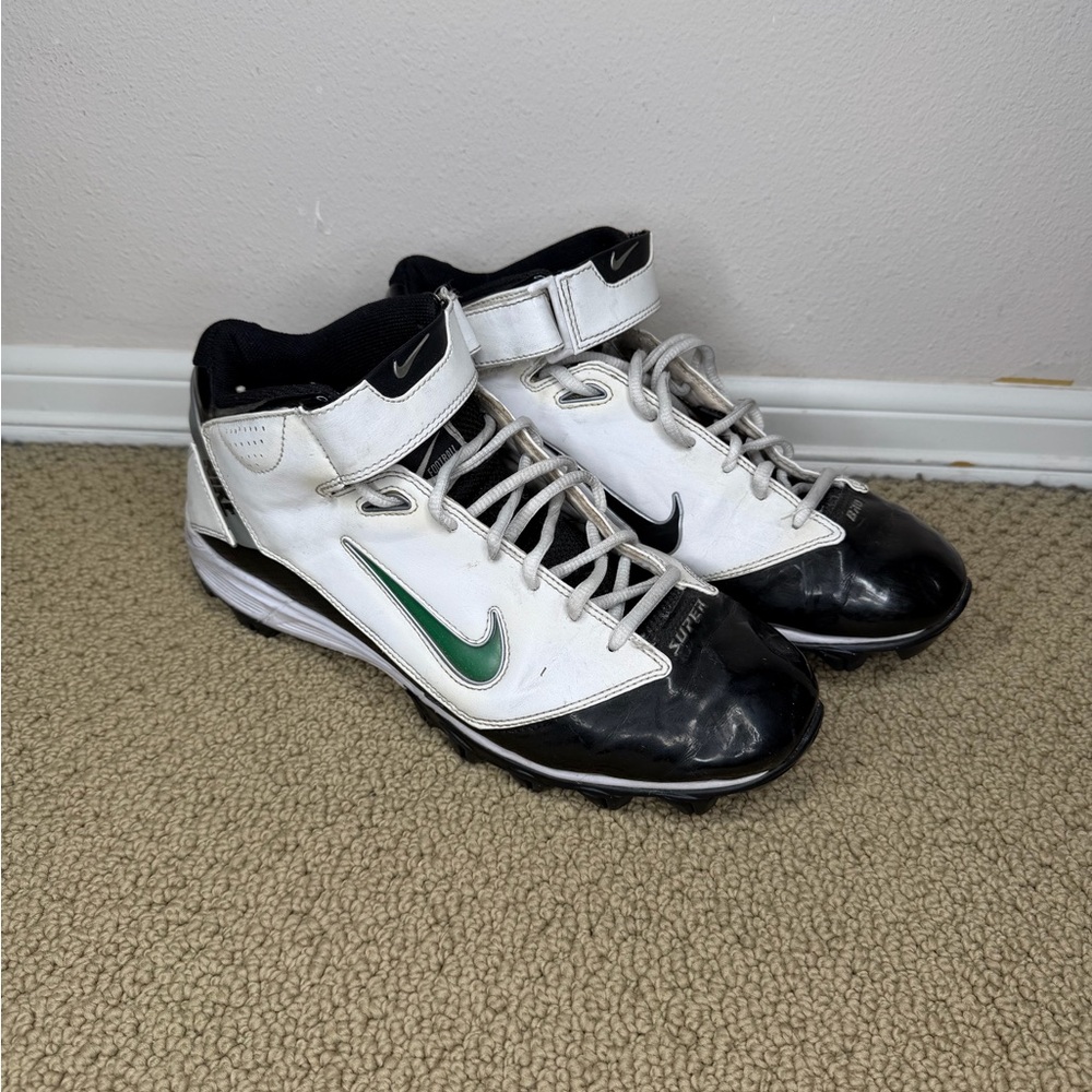 Nike Football Turf Cleats 396234-014 (Men’s Size 8.5)